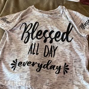 T-shirt with open back